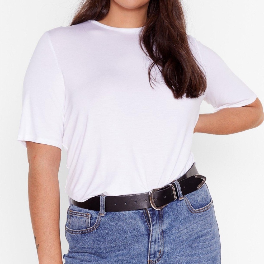 Nasty Girl Collection Back Slit Relaxed Tee Sz 8